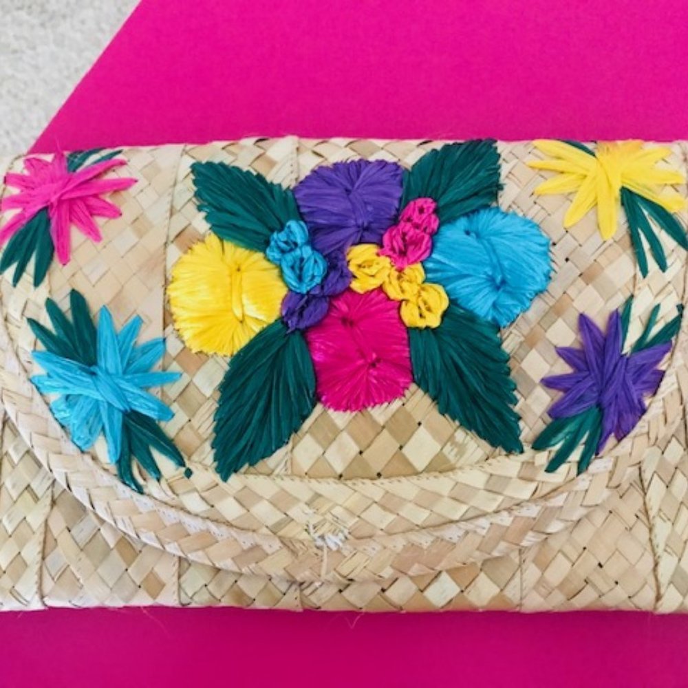 (Brand New) Clutch Straw Purse